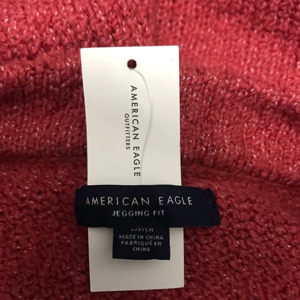 American Eagle Womens Sweater Jegging Fit 1/4 Button Red Small NWT. - Picture 3 of 4